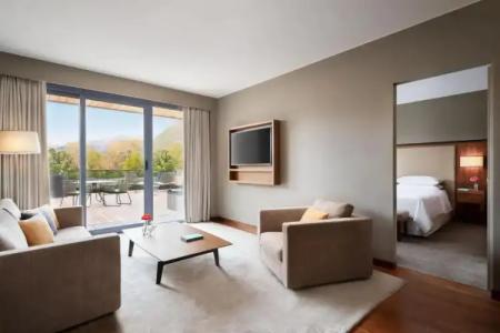 Sheraton Lake Como - 10