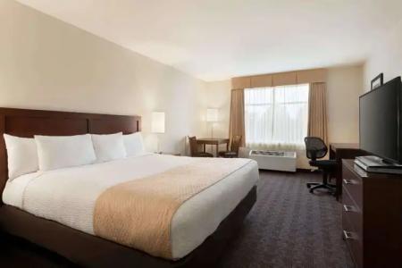 Days Inn by Wyndham Ottawa Airport - 21