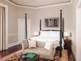 Double Personality Junior Suite