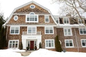 Harbour House, Niagara-On-The-Lake