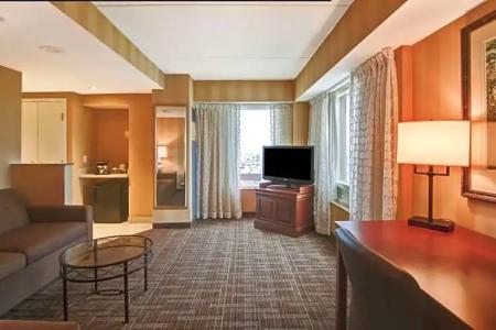 DoubleTree Fallsview Resort & Spa by Hilton - Niagara Falls - 54