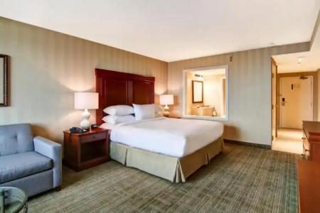 DoubleTree Fallsview Resort & Spa by Hilton - Niagara Falls - 40
