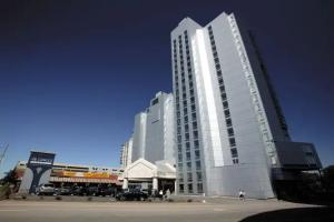 The Oakes Hotel Overlooking the Falls, Niagara Falls