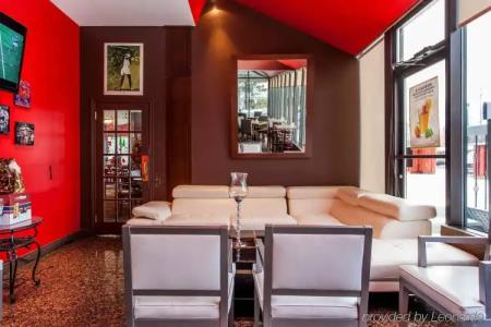 Universel Montréal - 29