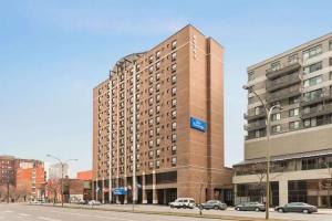 Travelodge by Wyndham Montreal Centre, Montreal