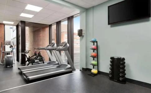 Travelodge by Wyndham Montreal Centre - 22