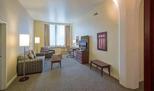 Le Square Phillips Hôtel & Suites - 38