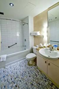 Le Square Phillips Hôtel & Suites - 67