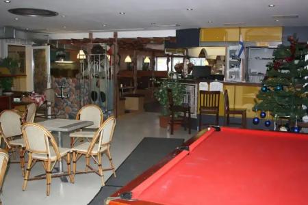 Arkadia & Hostel - 7