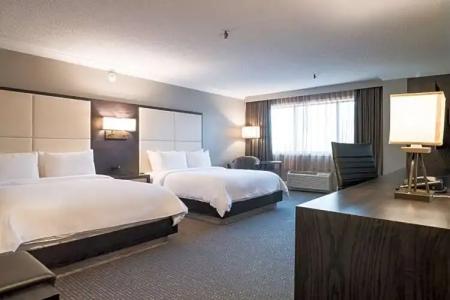 Crowne Plaza Moncton Downtown, an IHG - 100