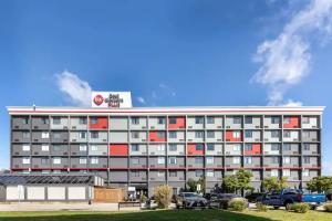 Best Western Plus Toronto Airport Hotel, Mississauga