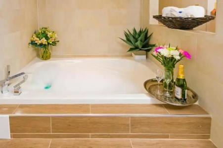 Best Western Plus Toronto Airport - 61