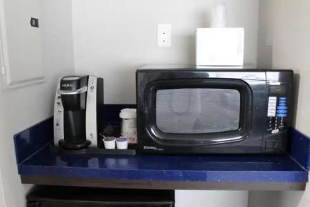 GLō Best Western Mississauga Corporate Centre - 51