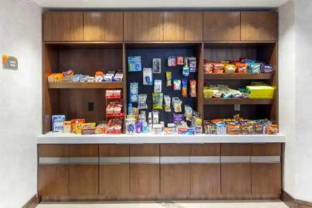 GLō Best Western Mississauga Corporate Centre - 11