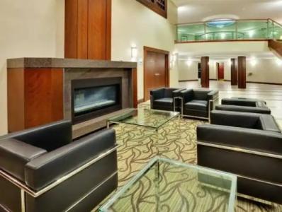 GLō Best Western Mississauga Corporate Centre - 41