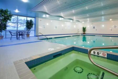 GLō Best Western Mississauga Corporate Centre - 19