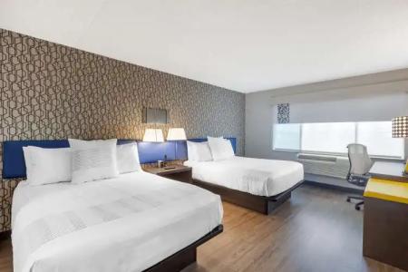 GLō Best Western Mississauga Corporate Centre - 58