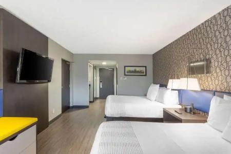 GLō Best Western Mississauga Corporate Centre - 57