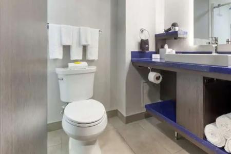 GLō Best Western Mississauga Corporate Centre - 59