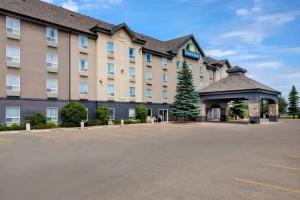 Days Inn by Wyndham Medicine Hat, Medicine Hat