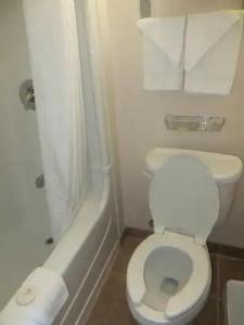 London Travel Inn - 23