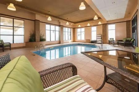 Quality Inn & Suites - 8