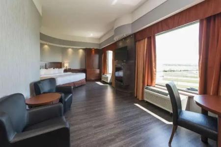 Quality Inn & Suites - 57