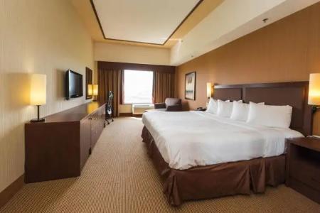 Quality Inn & Suites - 3