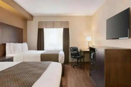 Days Inn by Wyndham Leamington - 5