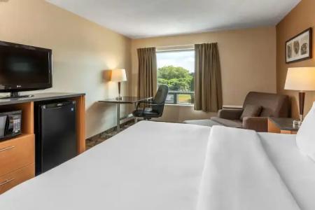 Comfort Inn Laval - 23