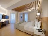 Superior Corner Triple room