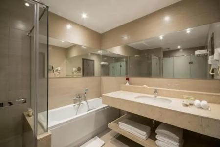 Steigenberger Alcazar - 102