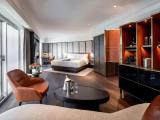 Signature Gold Double Suite