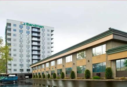 Sandman & Suites Kelowna - 23