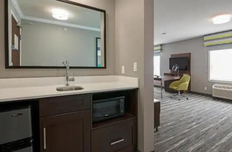 Hampton Inn by Hilton Kamloops - 68