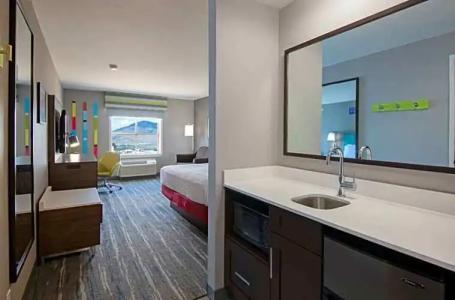 Hampton Inn by Hilton Kamloops - 73