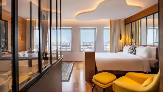 Renaissance Paris Republique & Spa - 55