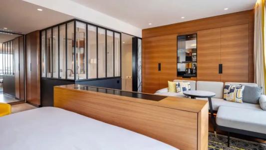 Renaissance Paris Republique & Spa - 61