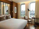Paris Rooftop View Double room with urban view