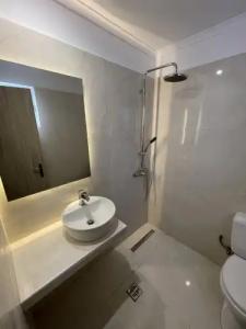 Oasis Beach Club - 20