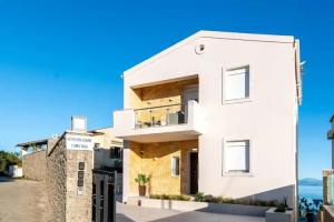 Achillion Luxury Corfu Villa, Perama