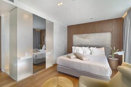 Maritim Plaza Tirana - 28