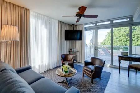 The Plymouth South Beach - 102