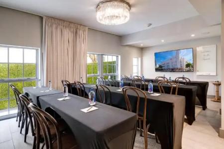 The Plymouth South Beach - 27