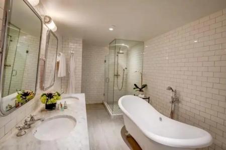 The Plymouth South Beach - 8