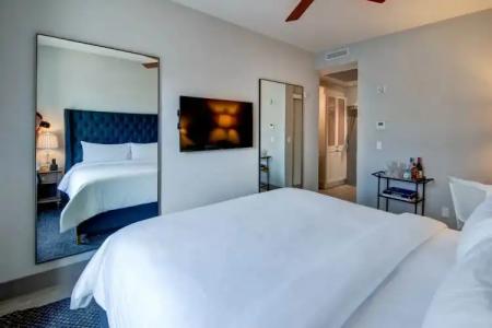 The Plymouth South Beach - 53