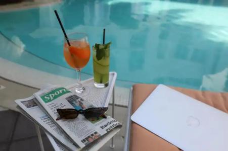 The Plymouth South Beach - 12