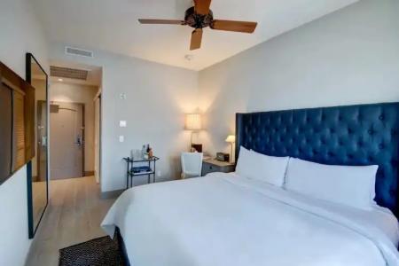 The Plymouth South Beach - 69