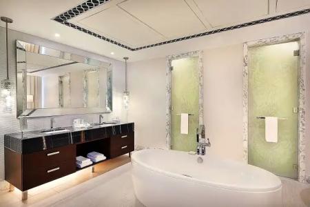 Hilton Dubai Al Habtoor City - 124