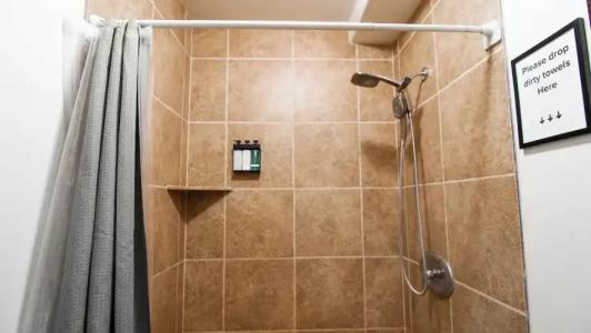 Park City Hostel - 38